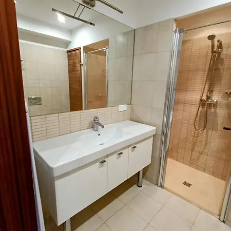 Tarasy 5, Blisko Plazy, Parking Gratis 公寓 *