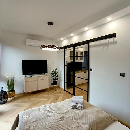 Tarasy 5, Blisko Plazy, Parking Gratis *