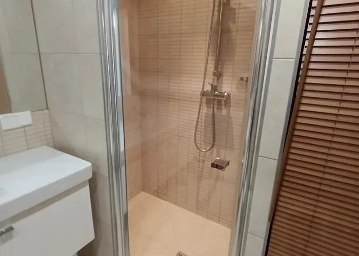 Tarasy 5, Blisko Plazy, Parking Gratis